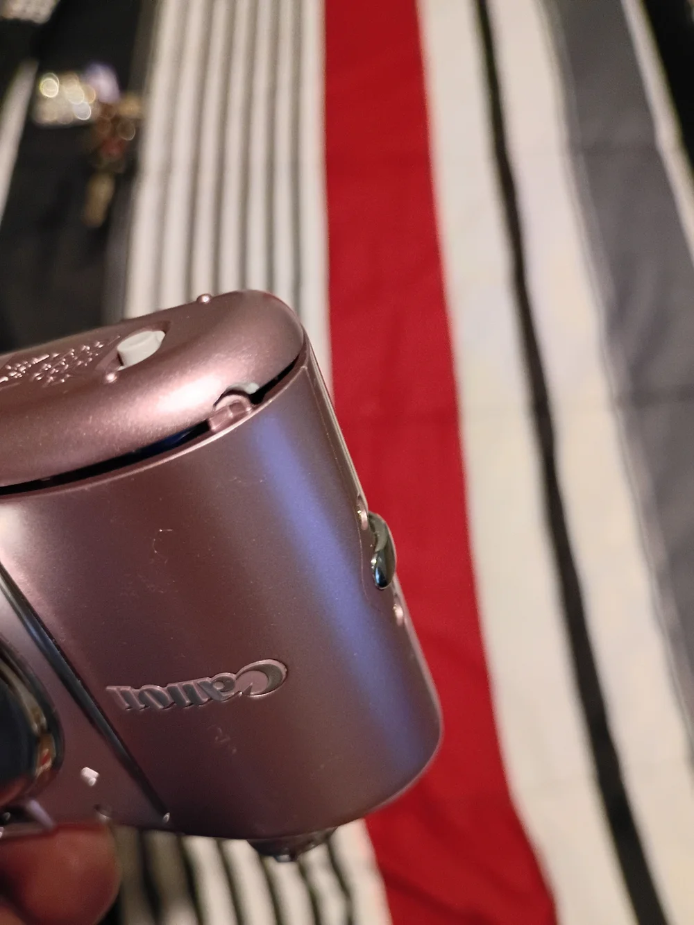 Canon Power Shot A1100 IS 12.1MP 4x Compact Digital Camera Pink JP  OBO